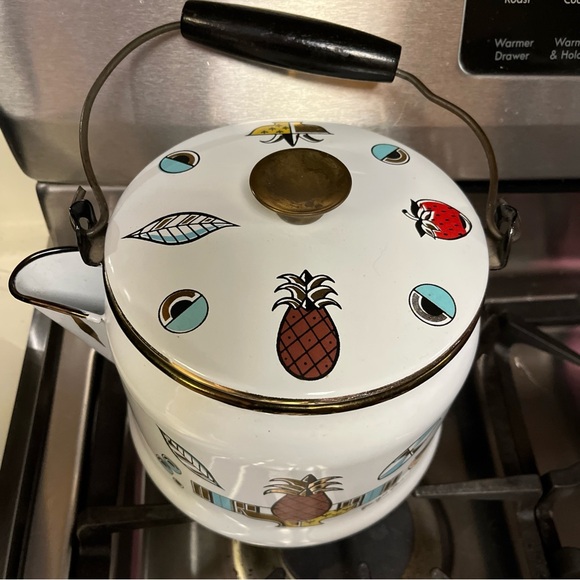 Vintage MCM Georges Briard Enamel Teapot Kettle Pineapple Ambrosia - Picture 2 of 6